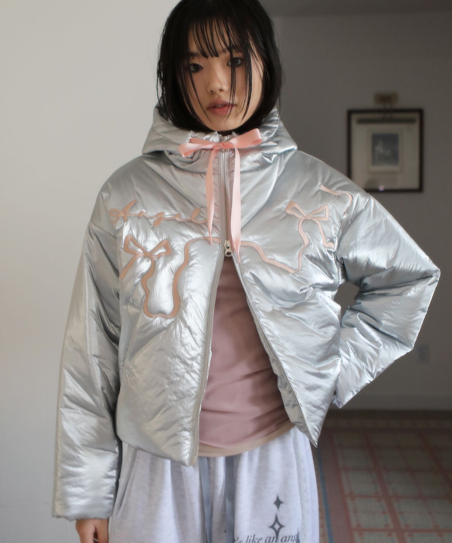 nofficialnoffice☆ANGEL RIBBON GLOSSY PADDING JUMPER MUSINSA | NOFFICIALNOFFICE Angel Ribbon Glossy Padding