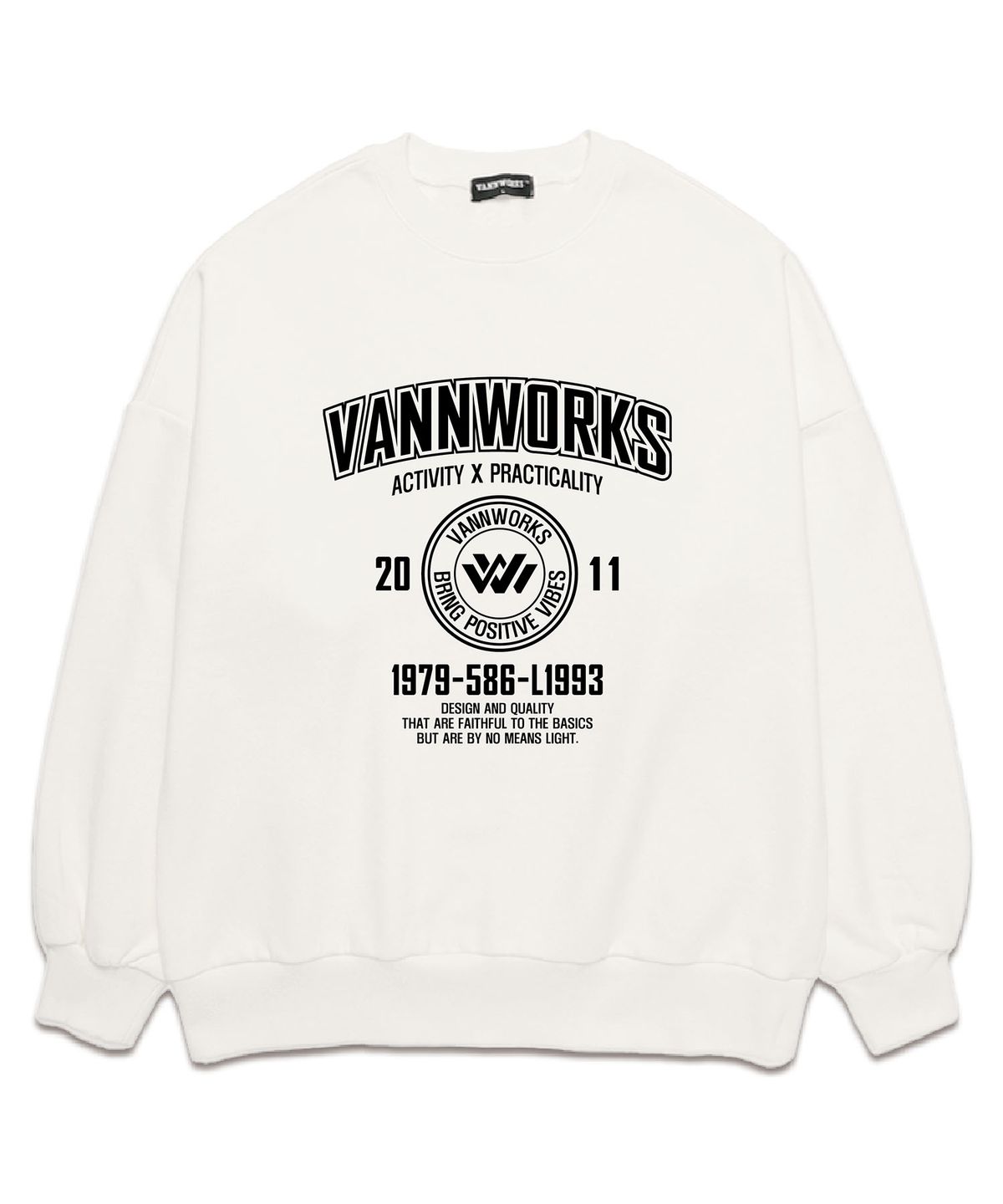 밴웍스(VANNWORKS) ACTIVITY ARCH 오버핏 맨투맨 (VLS0051) 화이트/블랙
