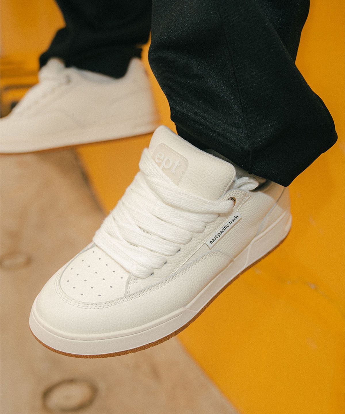 이피티(EPT) FAT (WHITE)