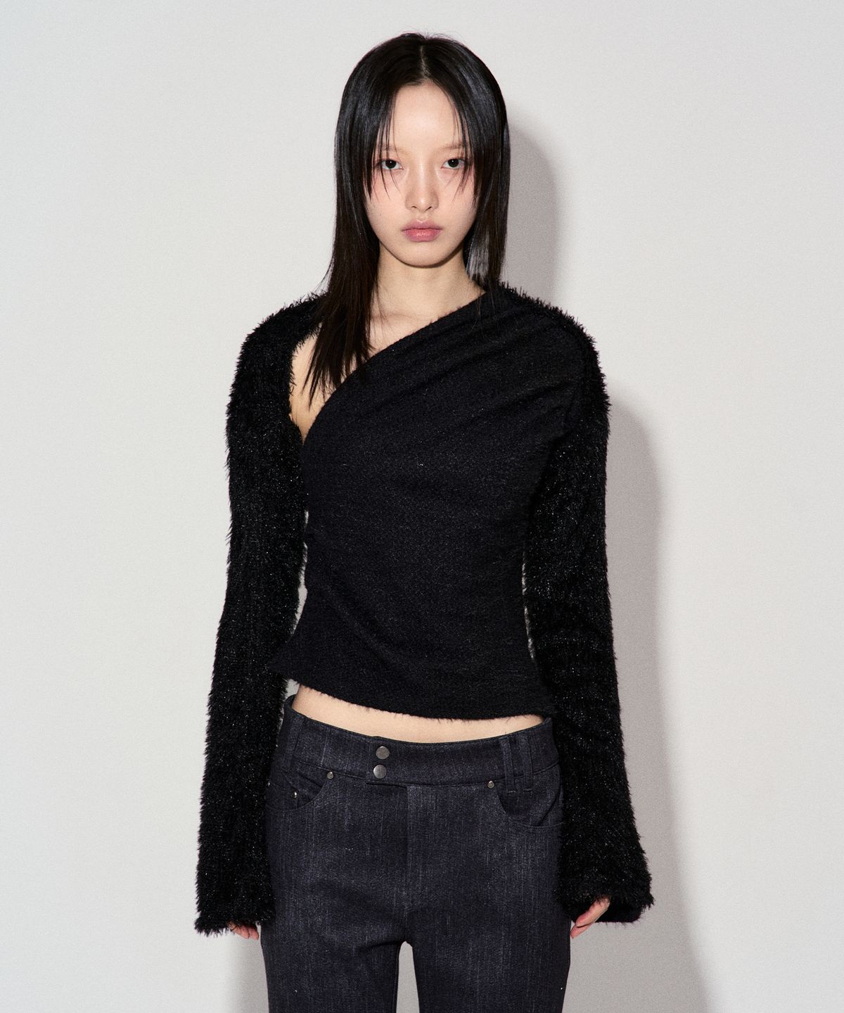 데비어퍼(DEBBY UPPER) 3WAY ONE OFF SHOULDER TOP_BLACK