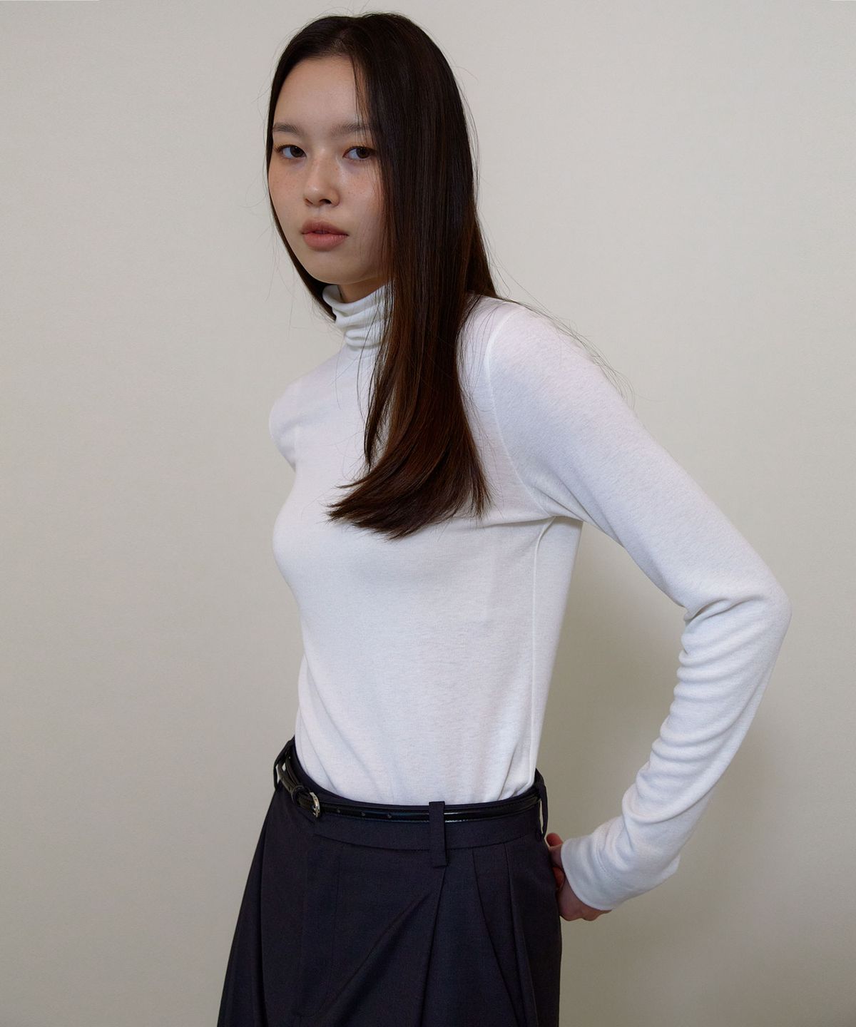38컴온커먼(38COMEONCOMMON) Classic Turtle neck T-shirts (Ivory)