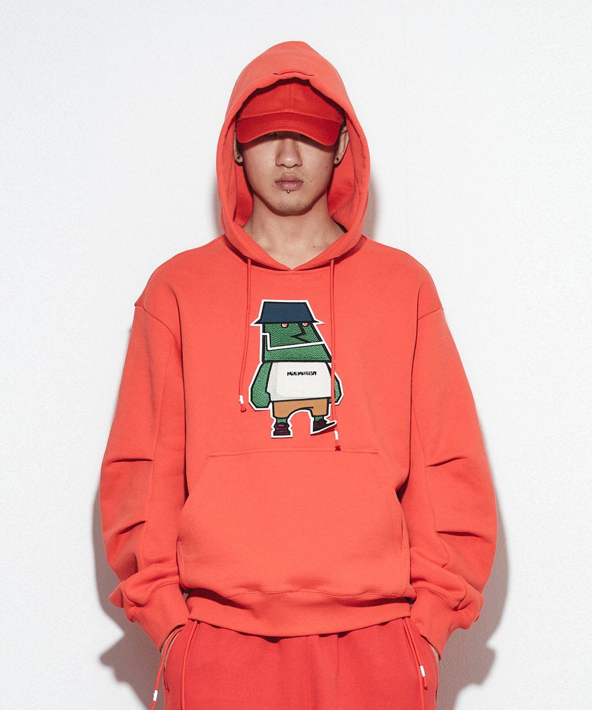 밀리밀리언(MILLIMILLION) COBBLESTONE STONIE HOODIE T09-ORANGE