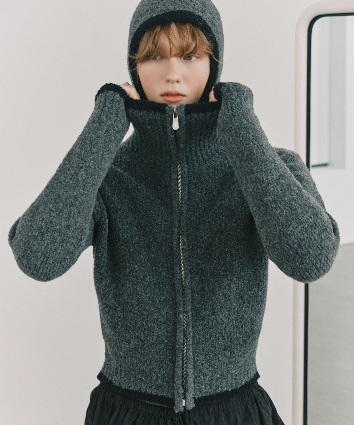 그로브(GROVE) GRVR SPORTS_니트 집업_CHARCOAL