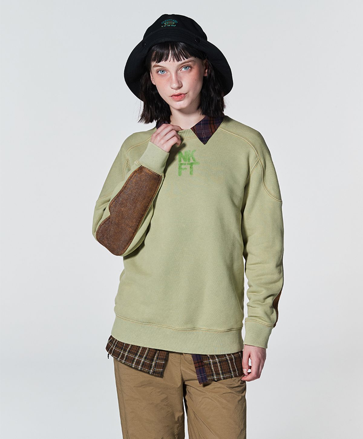 누크피터(NUUKFITTER) TWO TONE DYEING SWEAT SHIRT [LIGHT KHAKI]