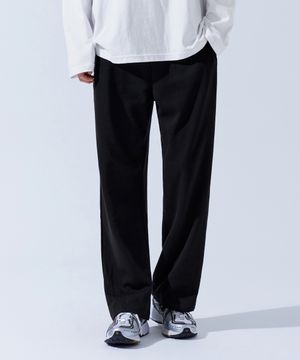 [논기모or기모] 스트레이트 레귤러 일자 트레이닝 팬츠 블랙