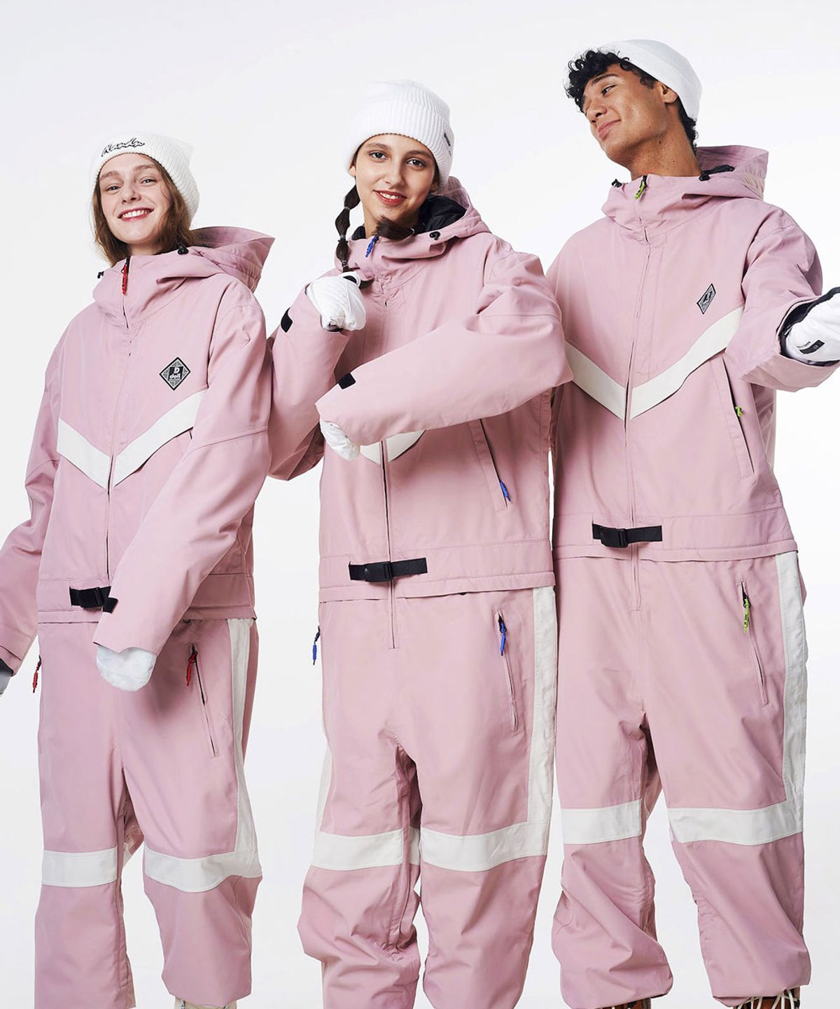 돌아우터웨어(DOLL OUTERWEAR) 브이라인 스노우보드복 점프슈트 핑크 남녀공용 보드복자켓 보드복팬츠