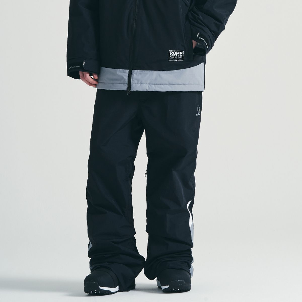 롬프(ROMP) TF FLAT PANTS (BLACK)