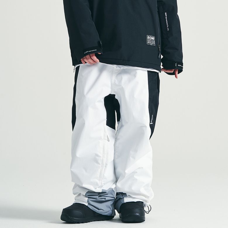 TF SPIKE PANTS (WHITE)