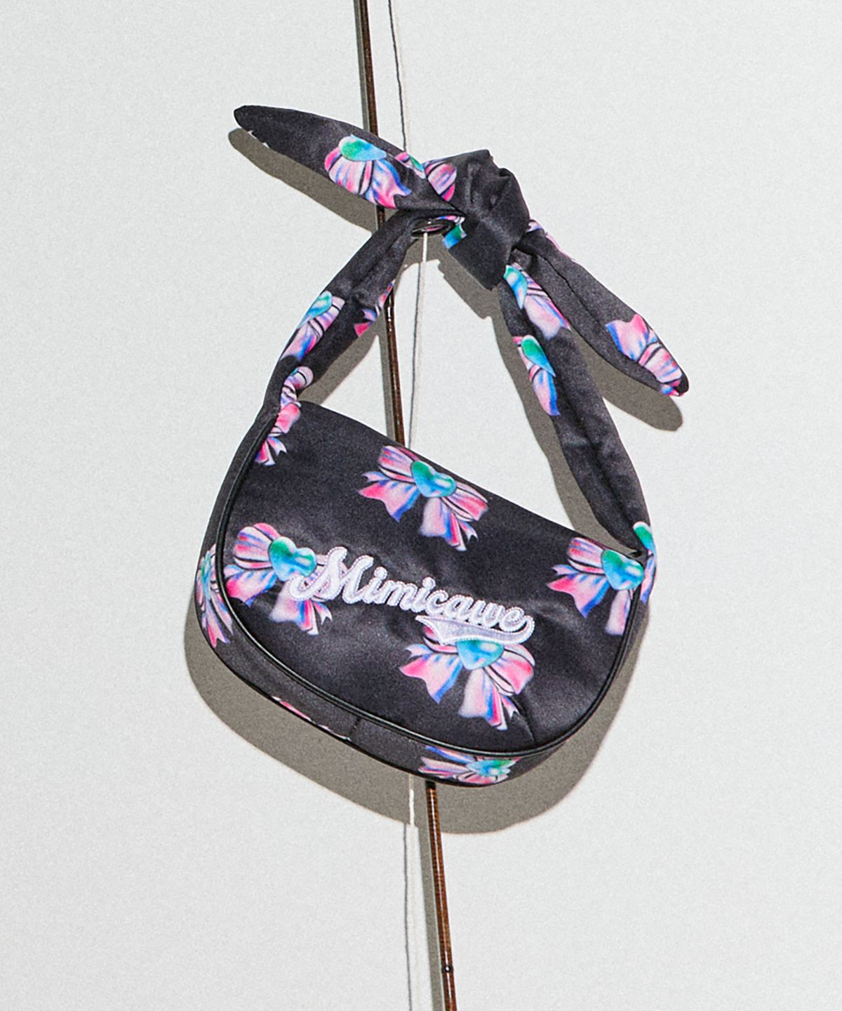 미미카위(MIMICAWE) MM KNOT HOBO BAG/RIBBON BLACK