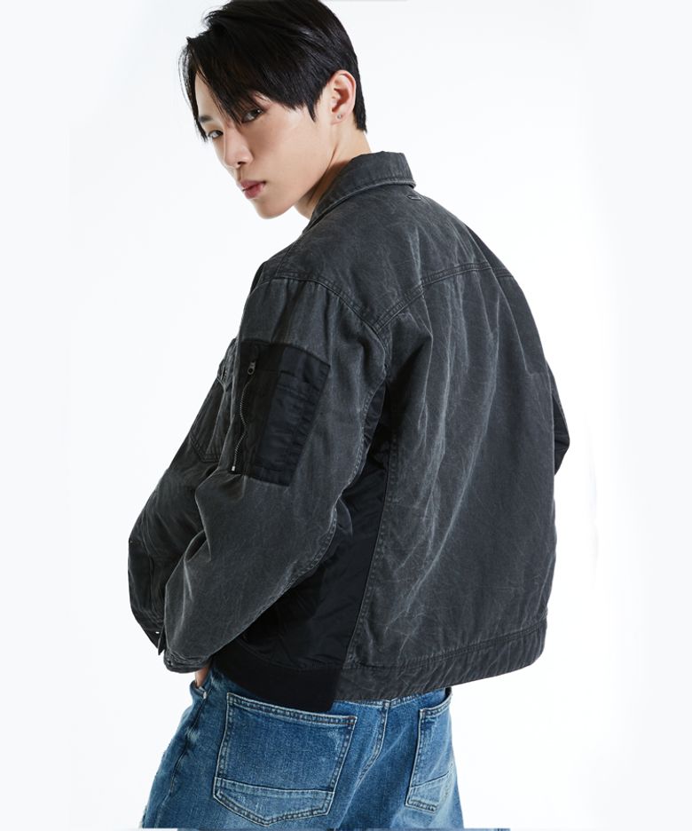 나일론배색 트러커 패딩 점퍼(B241JP300P) 차콜 그레이