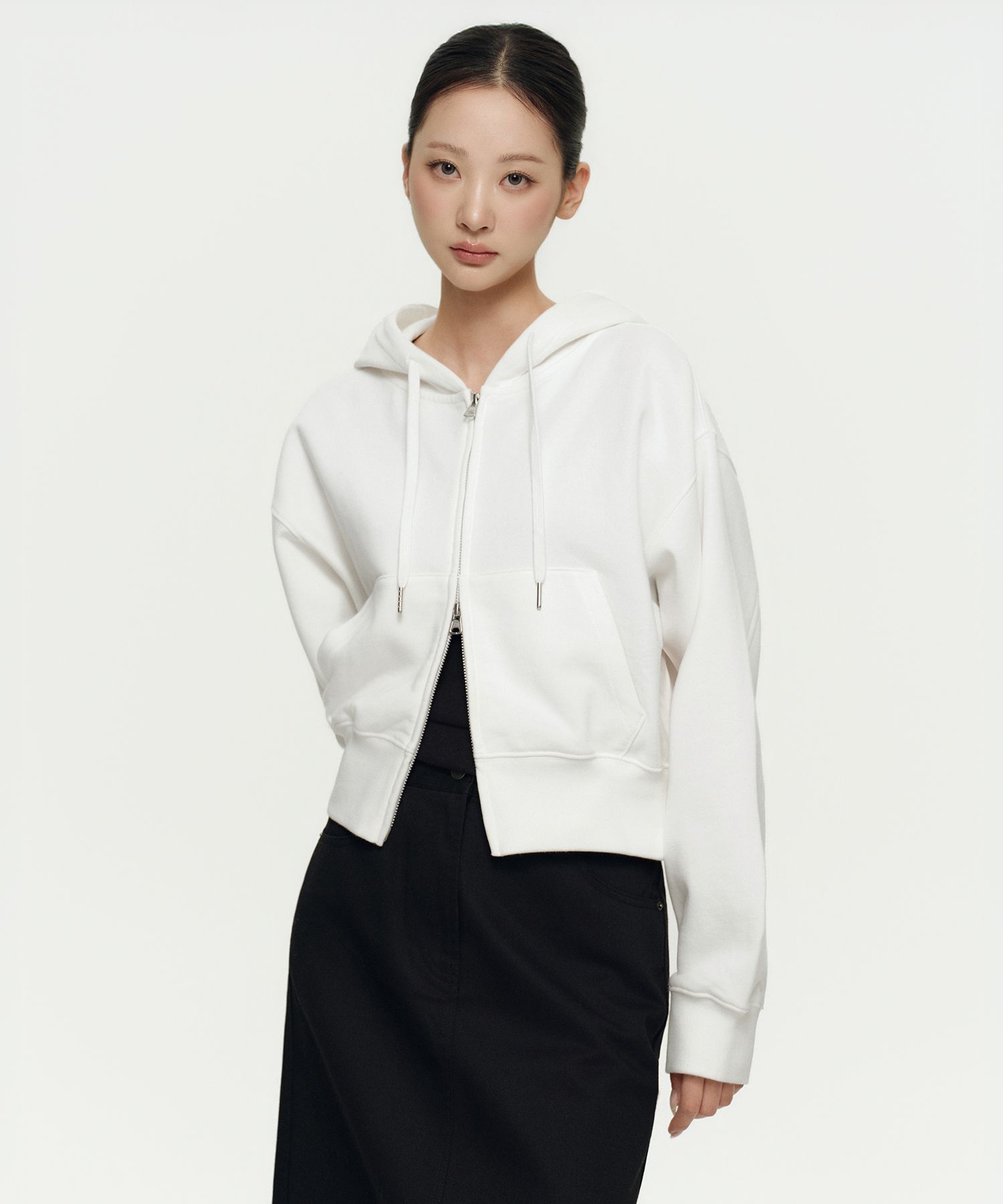 GILAARCHIVE ホワイト ジップアップフーディ MUSINSA MUSINSA | MUSINSA STANDARD WOMAN Womens Volume Cropped Hooded