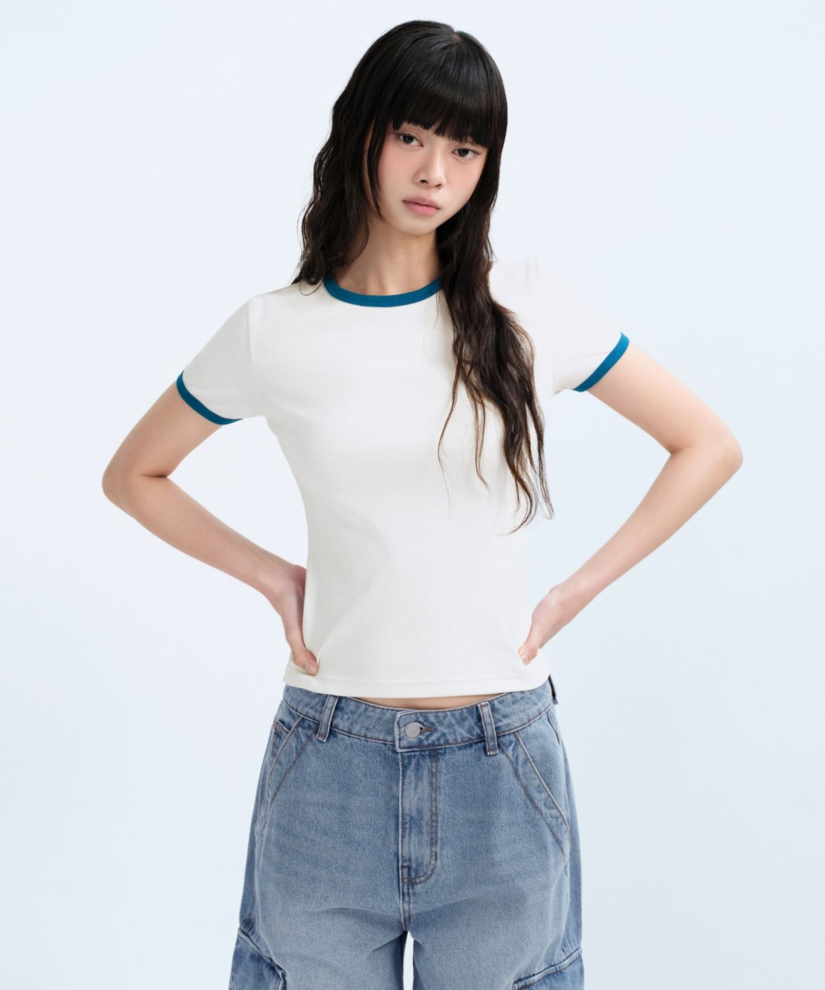 무신사 스탠다드 우먼(MUSINSA STANDARD WOMAN) 우먼즈 슬림 크루 넥 링거 티셔츠 [크림/블루]