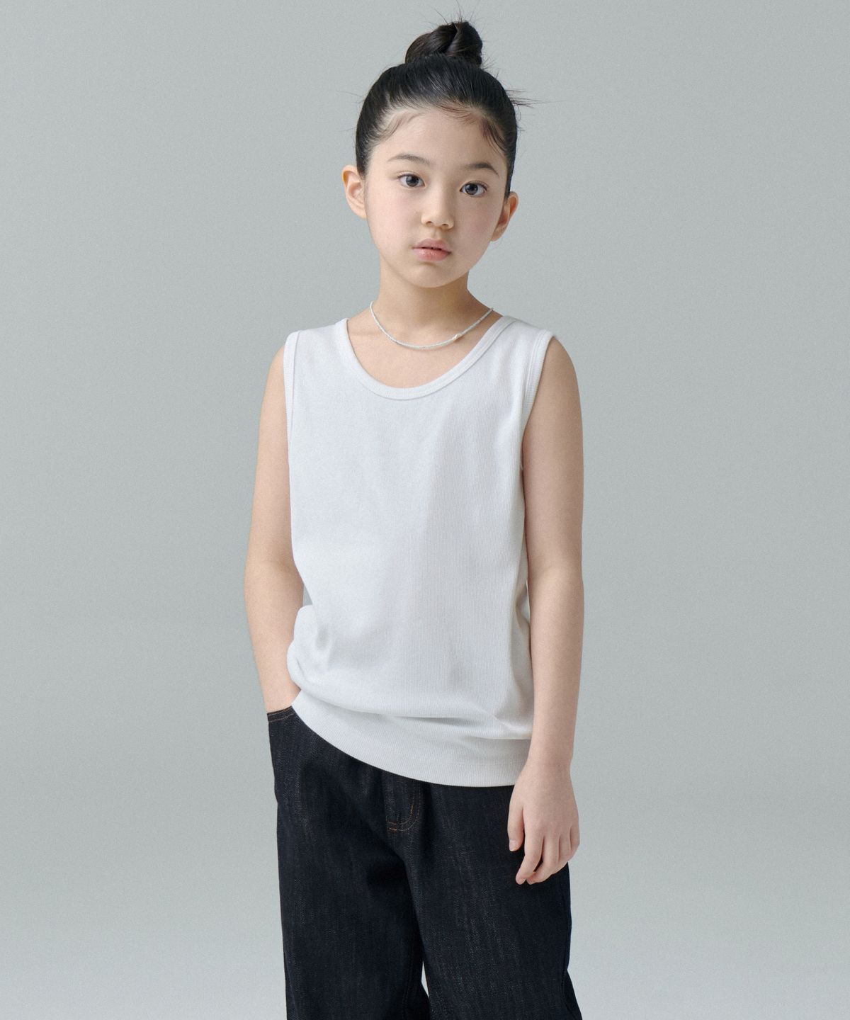 무신사 스탠다드 키즈(MUSINSA STANDARD KIDS) 에센셜 탱크 탑 [화이트]