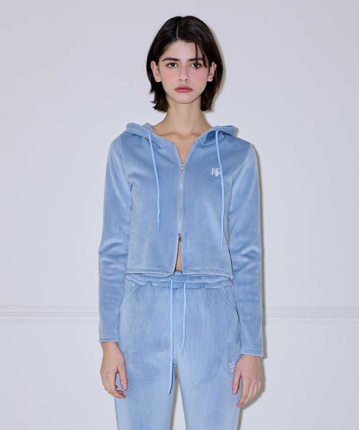 로제프란츠(ROSEFRANTZ) Velvet Two-way Hood Zipup [Watery Blue]
