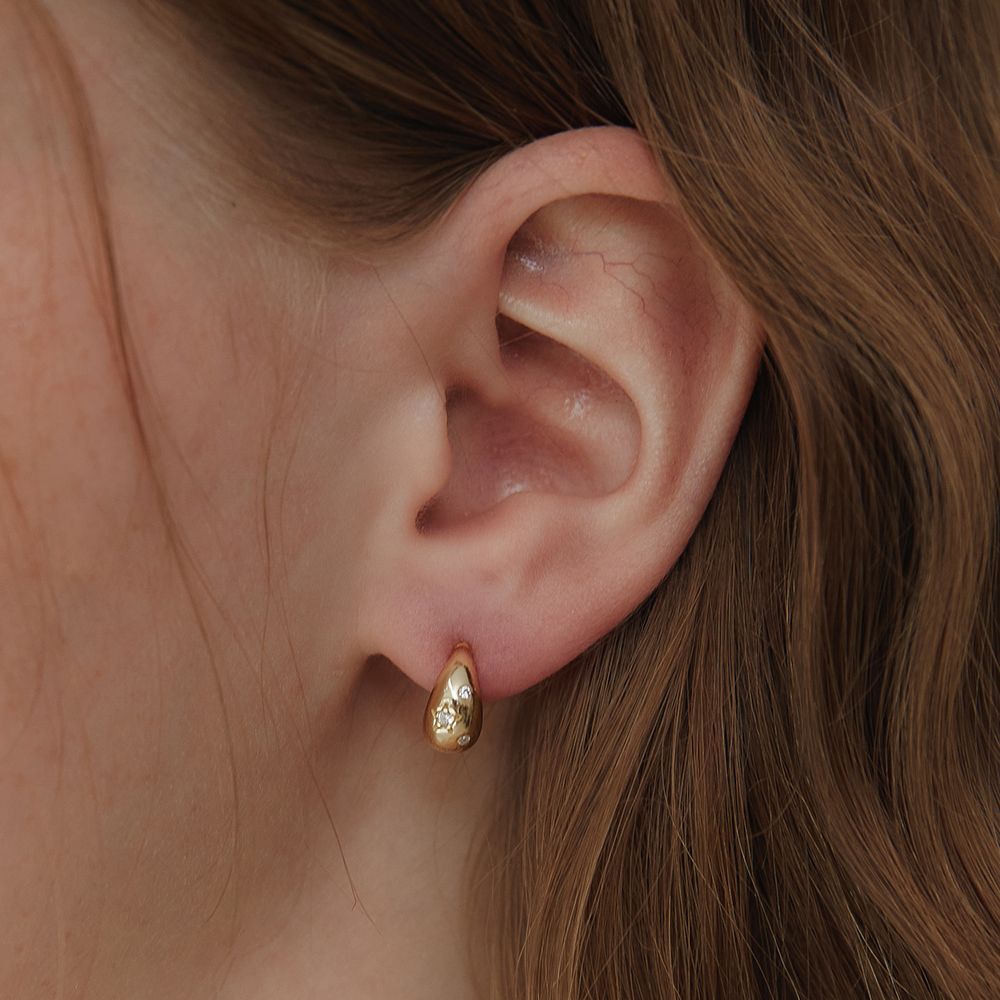 ★TATIANA★ Silver 925 Glitter Moon Boat Earrings EC3071 500 MUSINSA | TATIANA (Silver 925) Glitter Moonboat Earrings EC3071