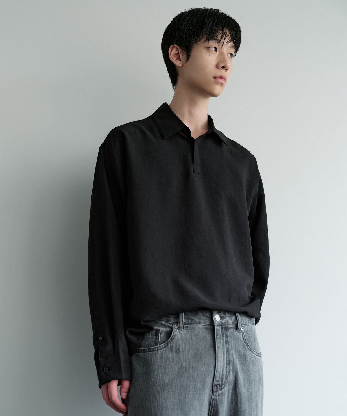 무신사 스탠다드(MUSINSA STANDARD) 릴렉스드 린넨 라이크 튜닉 셔츠 [블랙]