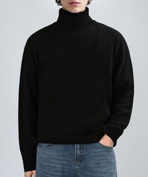 BALANCE T-NECK KNIT (BLACK)