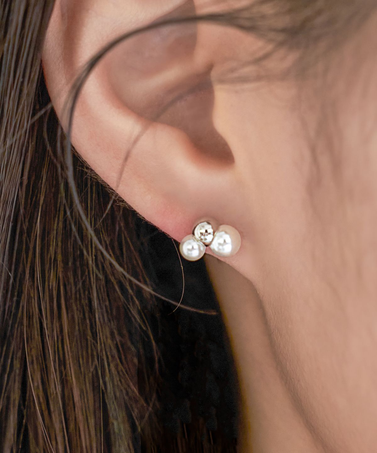 포스트루드(POSTLUDE) [SILVER] 2 PEARL BALL EARRINGS (2 COLORS)
