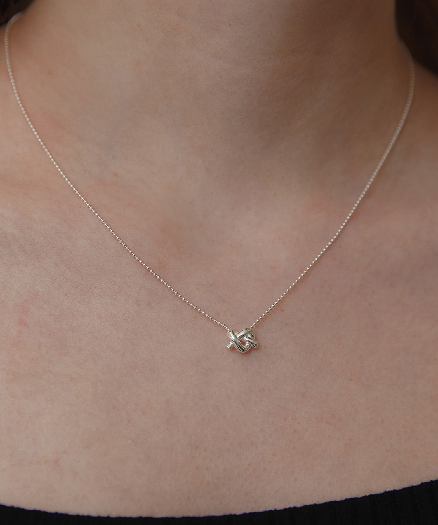 ●TATIANA● Silver 925 Angel Knot Heart Necklace NZ2164 5004 MUSINSA | TATIANA (Silver 925) Angel Knot Heart Necklace NZ2164