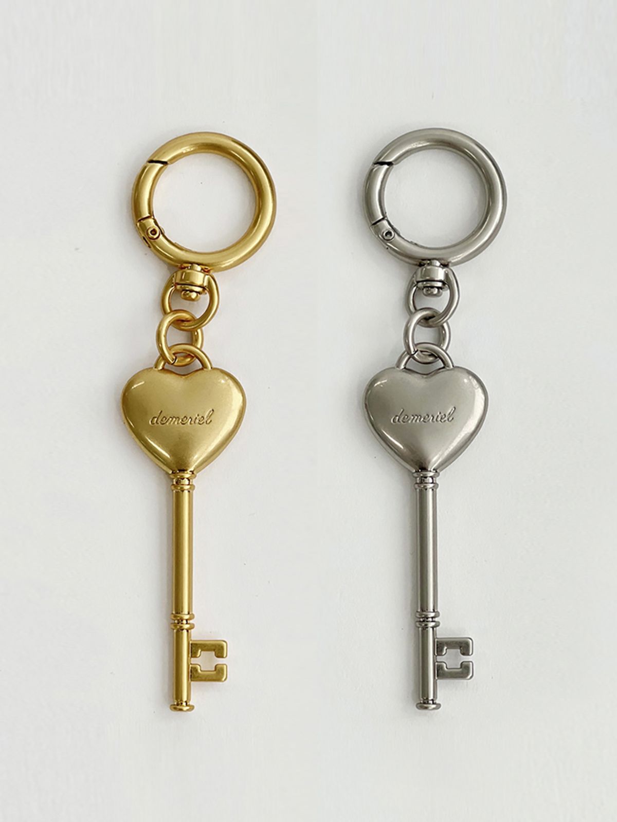 드메리엘(DEMERIEL) Volume Heart Key Charm_2Colors