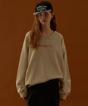 아카릿 3320 브이넥 오버핏 스톤 스웨트셔츠