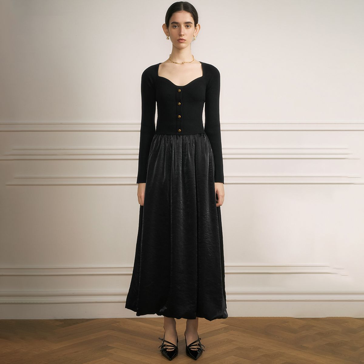 와이와이아이엠(YYIAM) YY Moonlight satin long skirt_BLACK