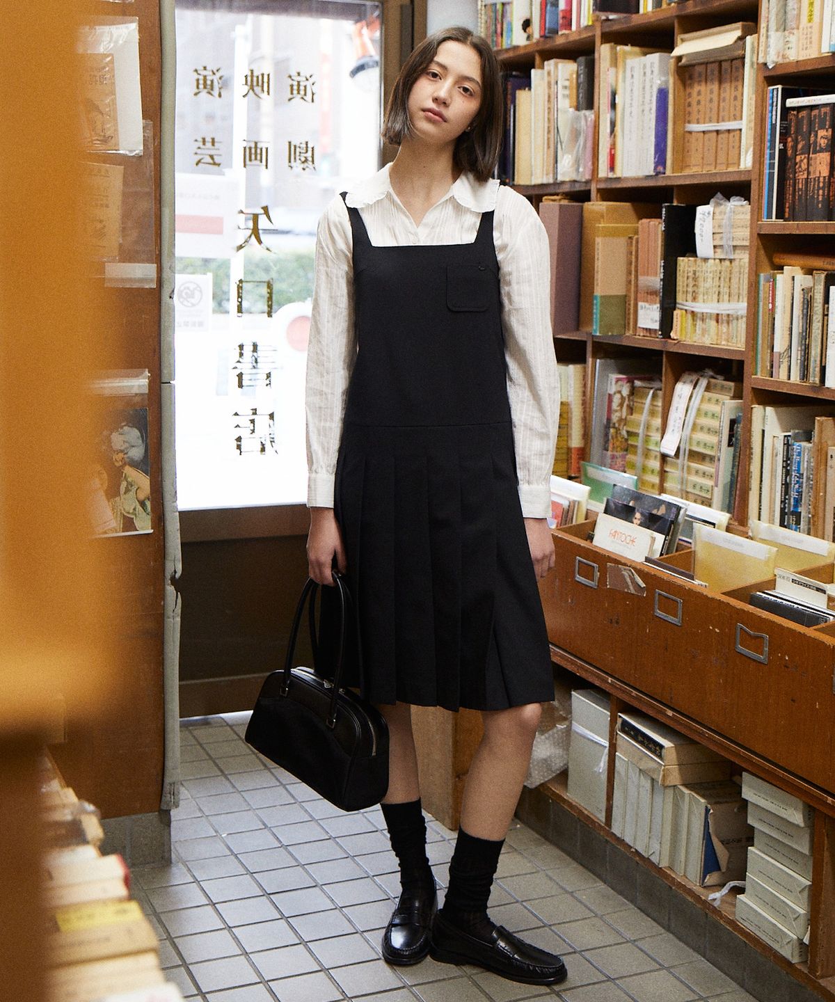 튜드먼트(TTUDEMENT) PLEATED LONG DRESS BLACK
