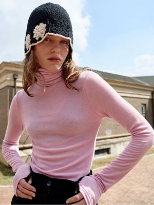 Essential turtle-neck pullover