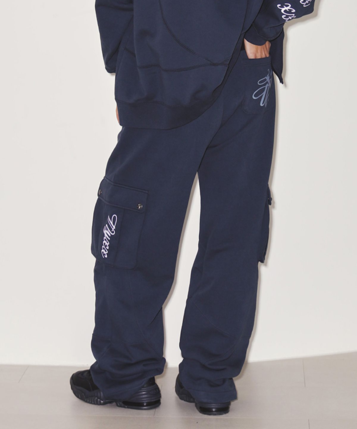 엔와이엑스엑스(NYXX) NYX FLOW CARGO JOGGER PANTS CHARCOAL