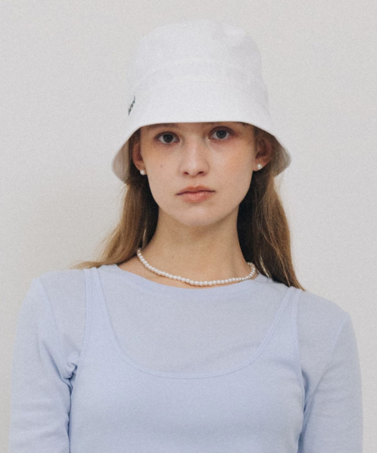 튜드먼트(TTUDEMENT) COTTON BUCKET HAT IVORY