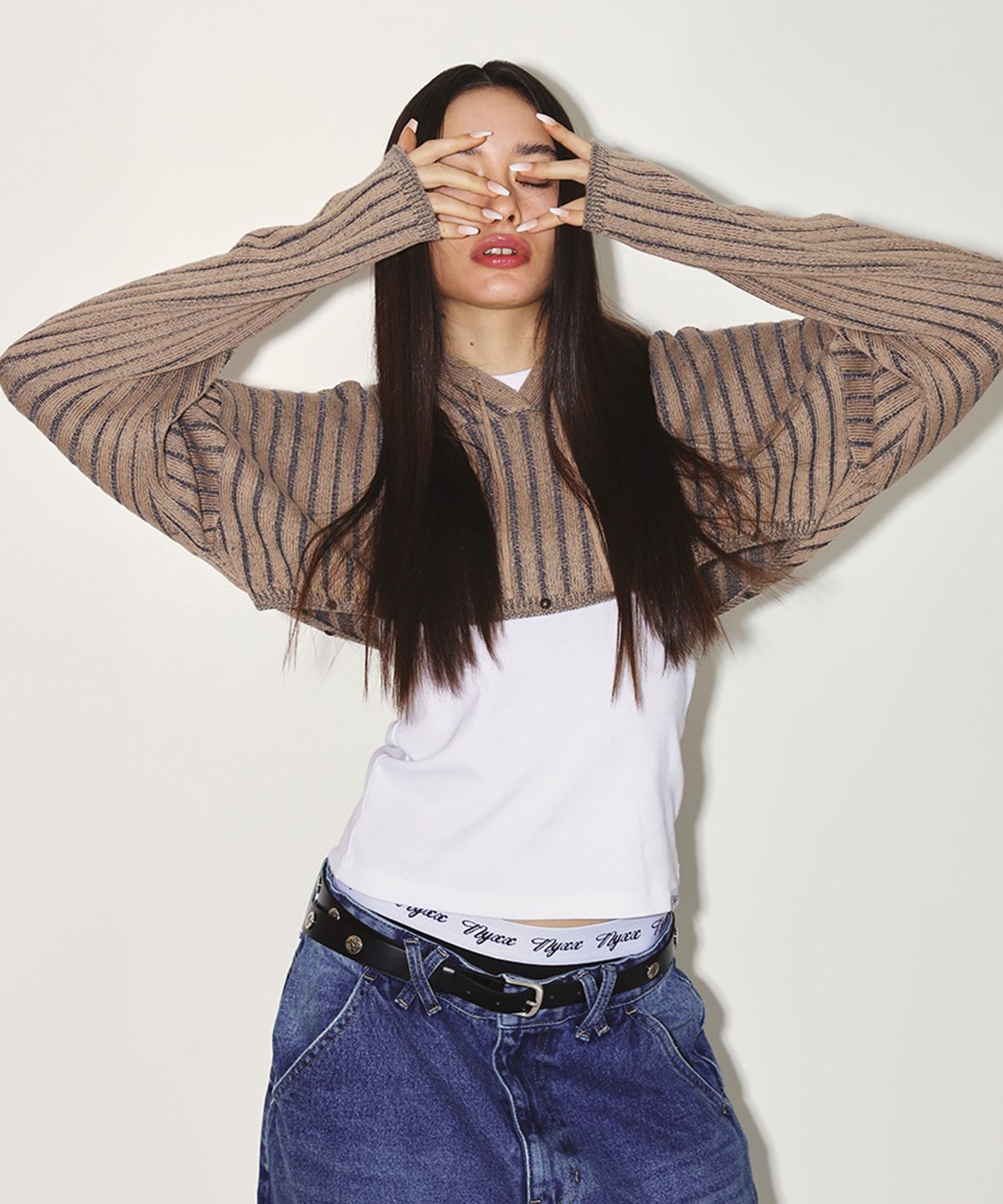 엔와이엑스엑스(NYXX) RIBBED KNIT HOOD BOLERO BEIGE