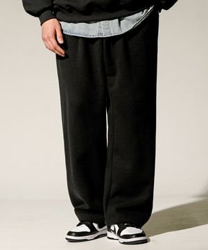 에브리티 세미 와이드 트레이닝 팬츠 블랙 JYLP3509