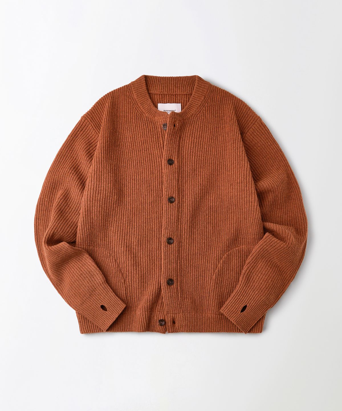 아웃스탠딩(OUTSTANDING) LAMBSWOOL ROUND NECK CARDIGAN_BRICK