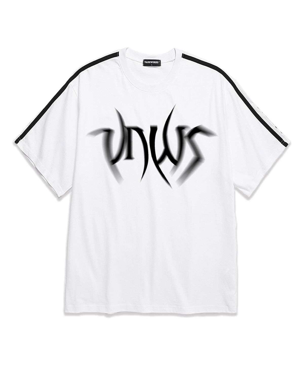 밴웍스(VANNWORKS) 소매 테잎 POINTED BLUR LOGO 오버핏 반팔 티셔츠 (VS0064) 화이트
