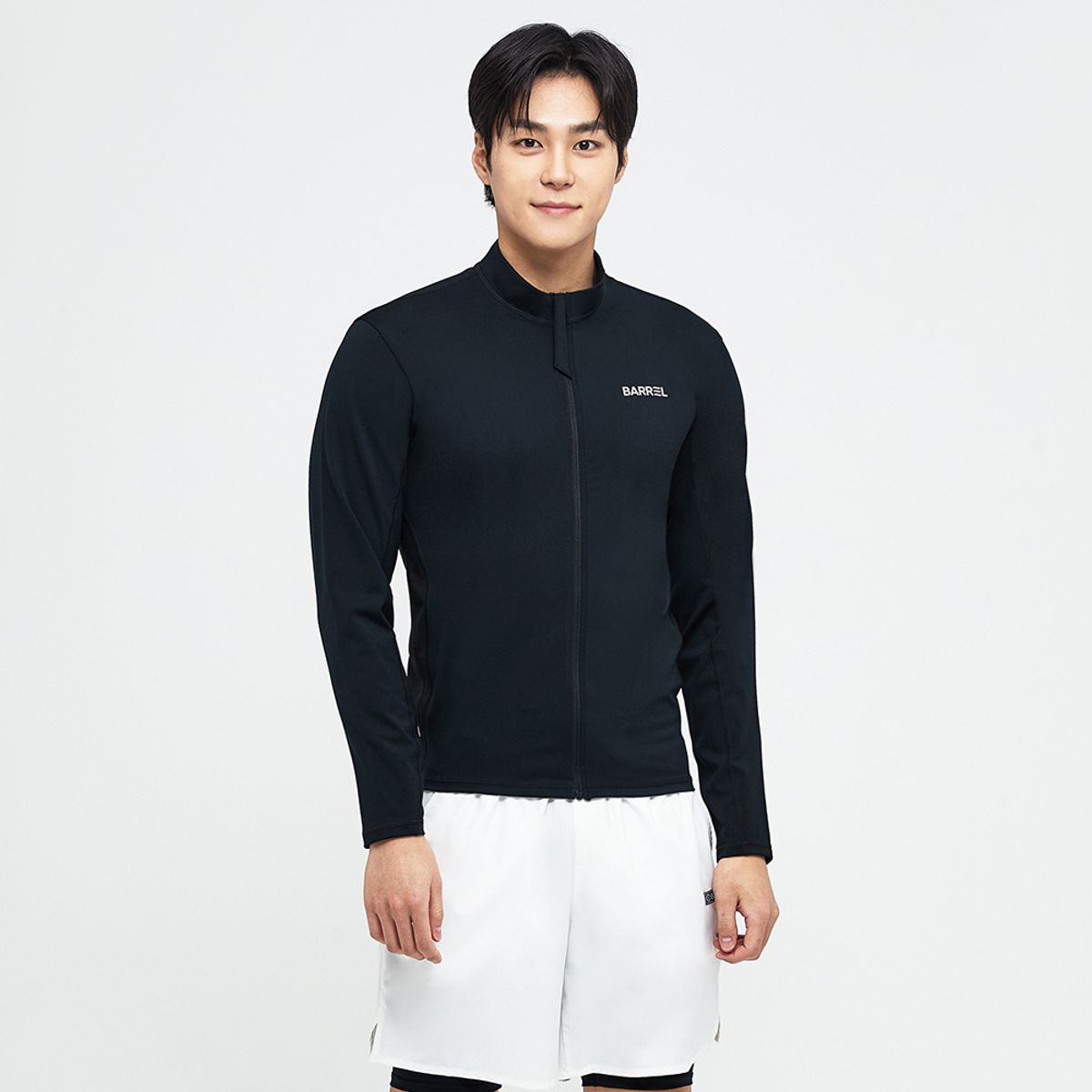 배럴(BARREL) 맨 에센셜 스탠다드핏 집업 래쉬가드 블랙 (B4SMWZR101BLK)