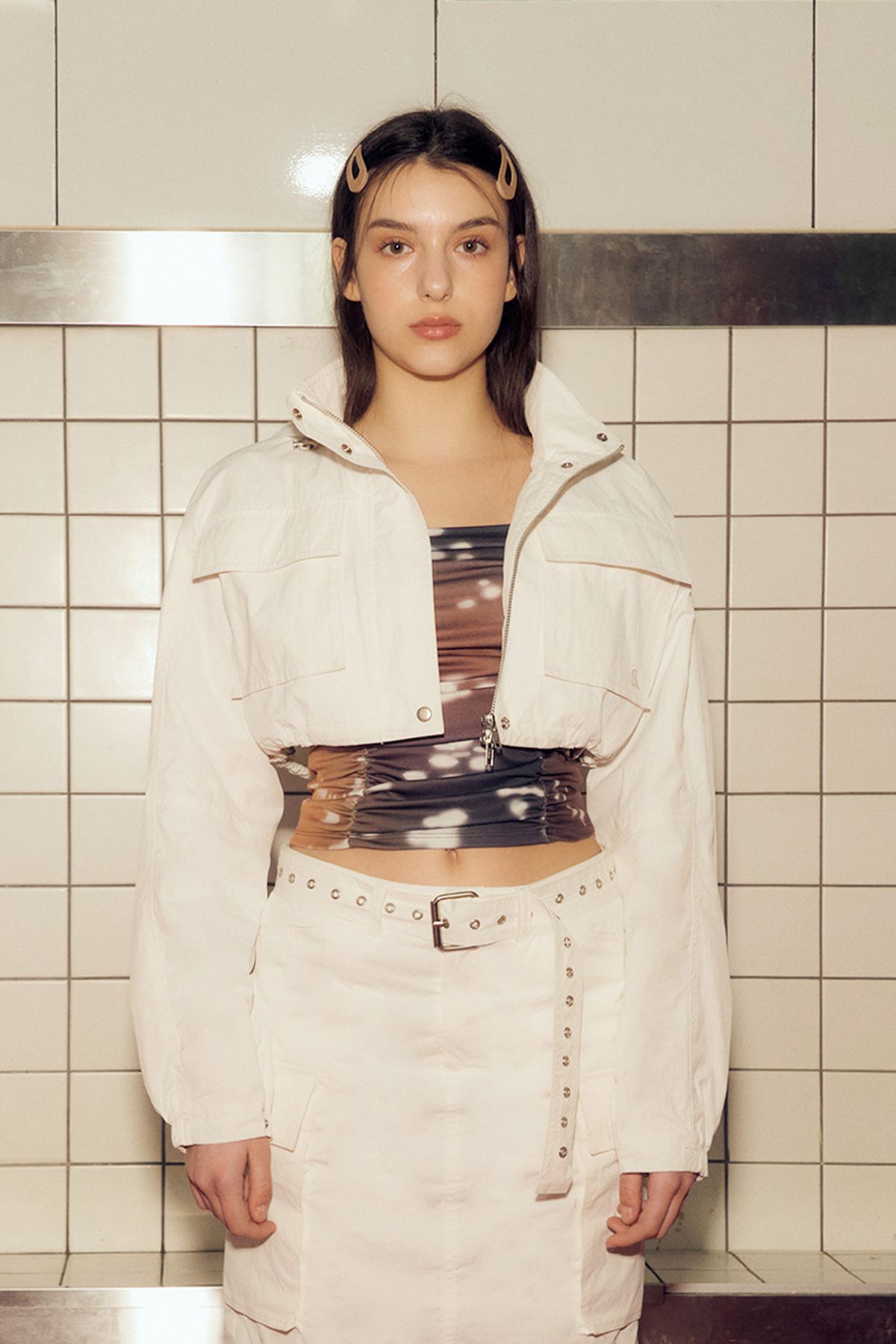 애프터아워즈(AFTERHOURS) HOODED CROP JACKET (WHITE)