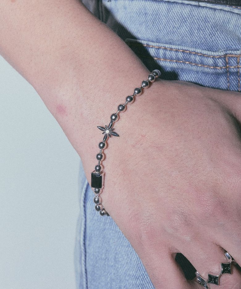 i need. Bracelet-02 Black Stone Flower Ball Chains