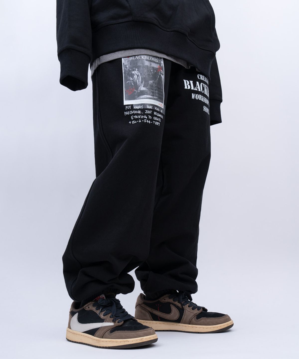블랙블론드(BLACKBLOND) 비비디 노 심파시 스웨트팬츠 (블랙)