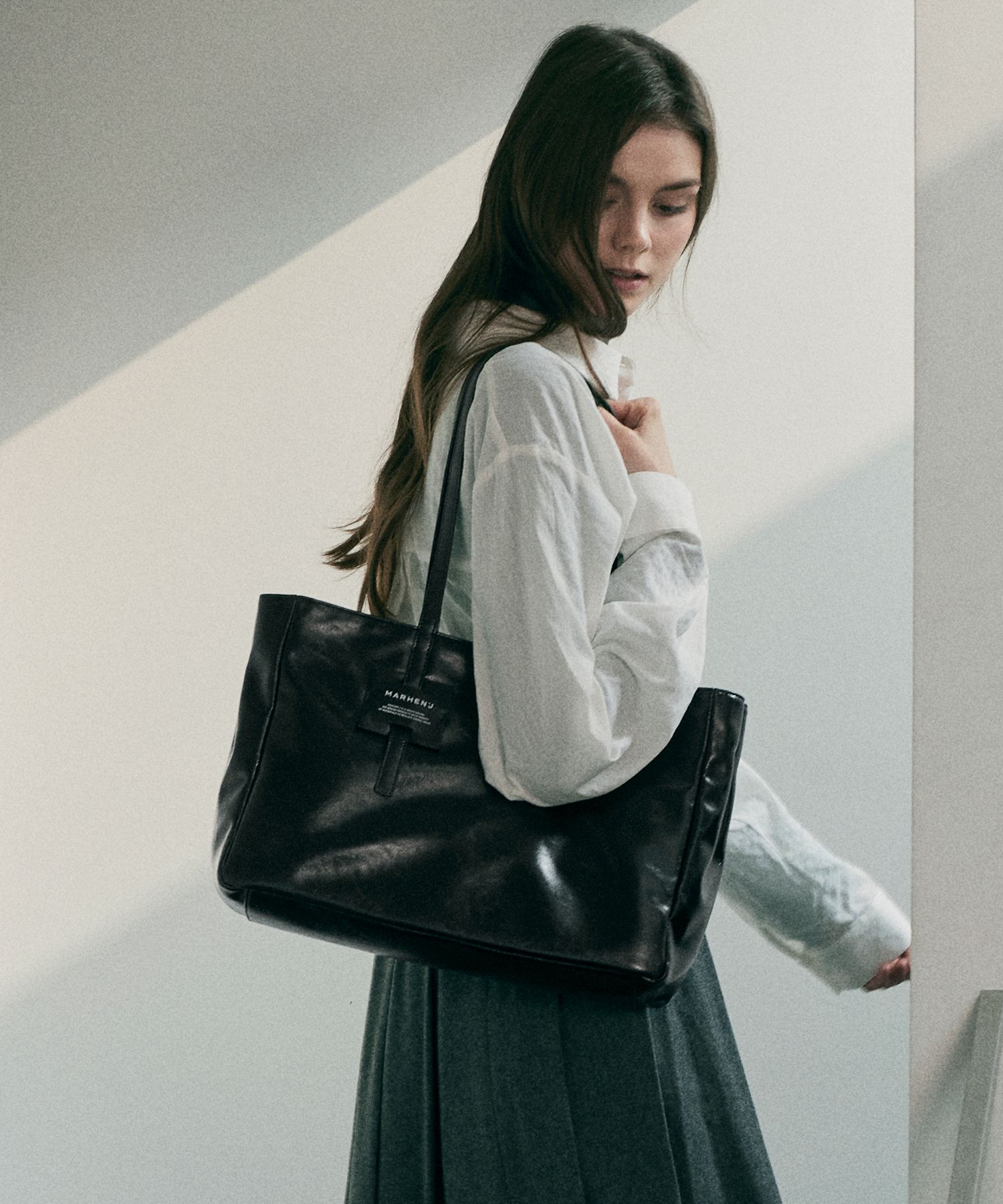 Diana Bag in Black