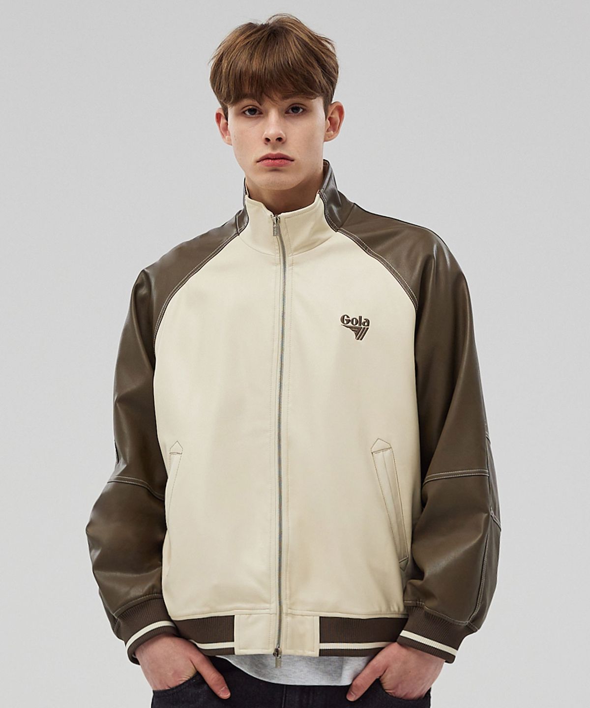 골라(GOLA) STITCH POINT LEATHER JUMPER [IVORY]