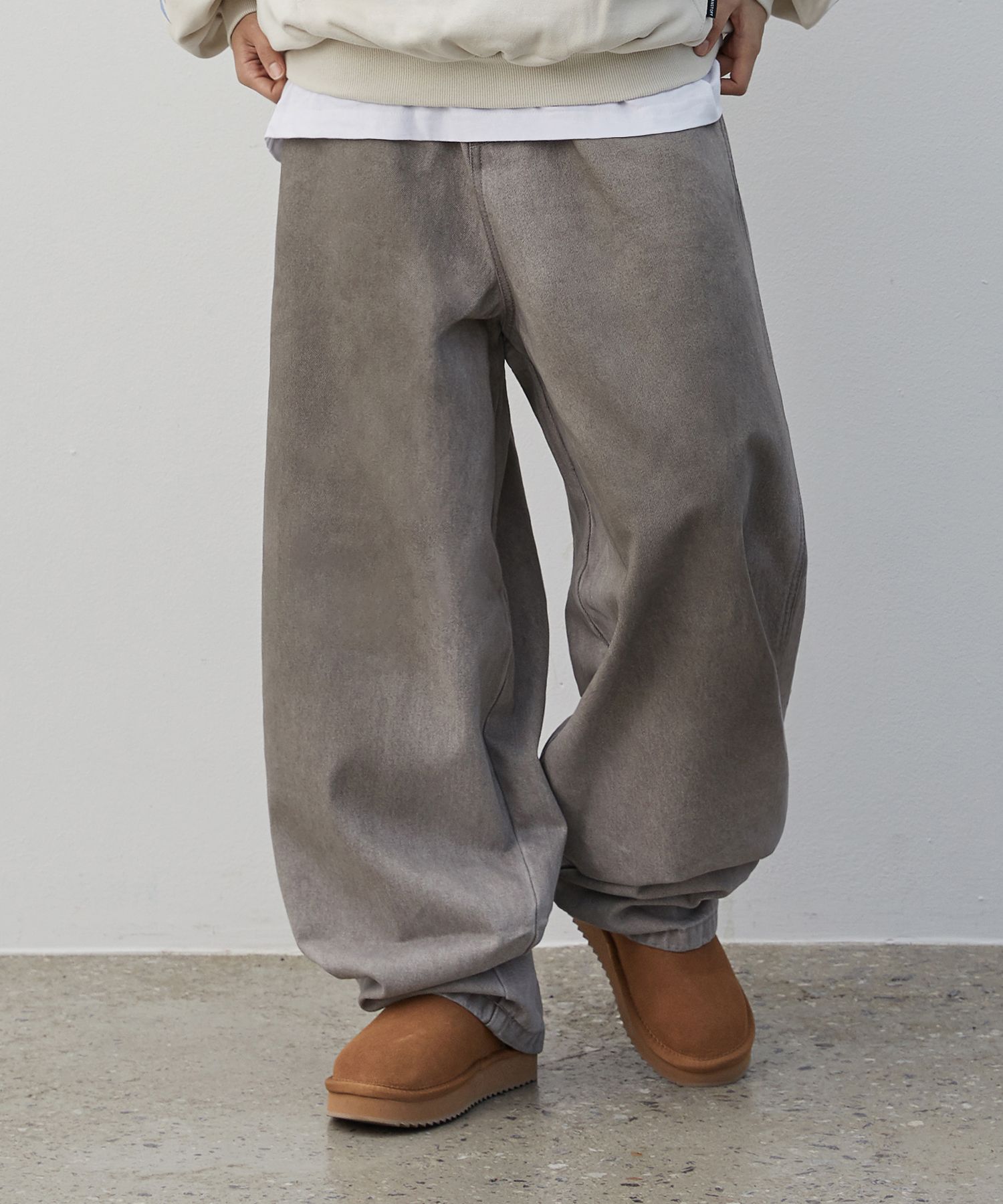 MUSINSA | URBANSTOFF Oil Washed Denim Pants (Dirty Gray)