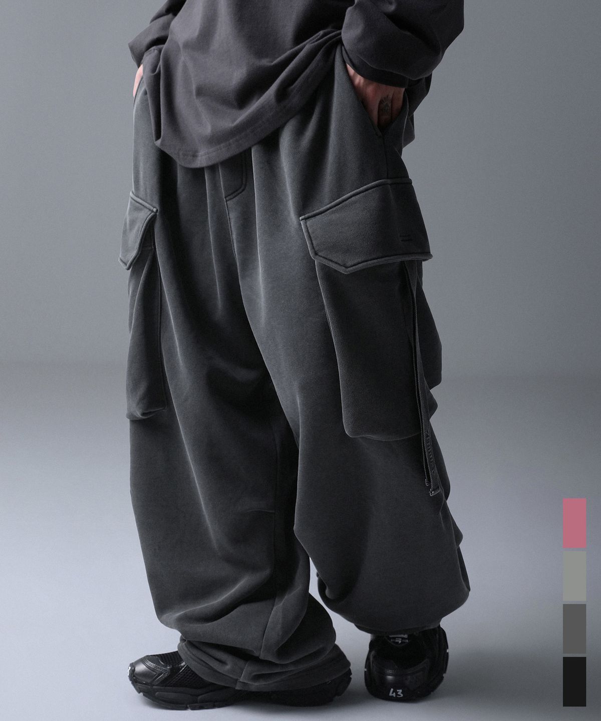 어반드레스(AVANDRESS) Cologne Sweat Pants - 4COL