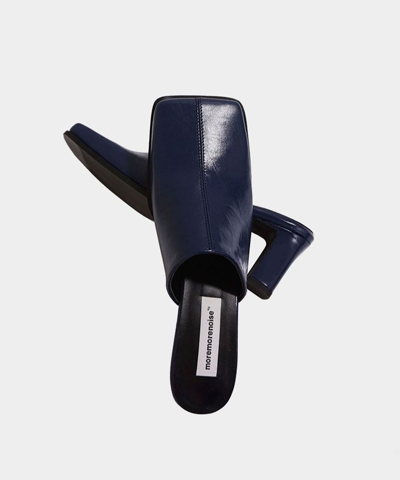 HUN013 NAVY (REFURB)