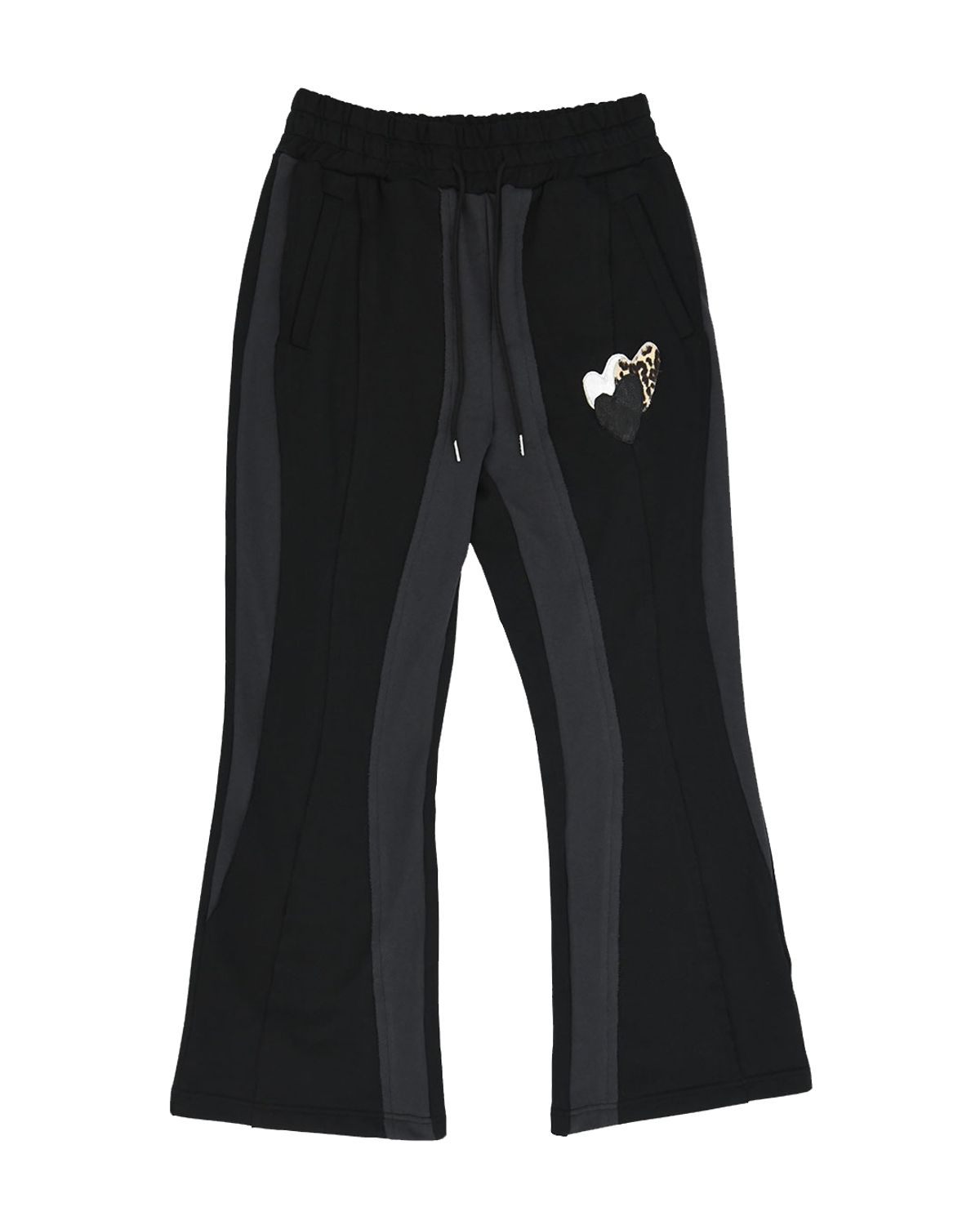 더뮤지엄비지터(THEMUSEUMVISITOR) LEATHER PATCH SWEAT PANTS (BLACK)