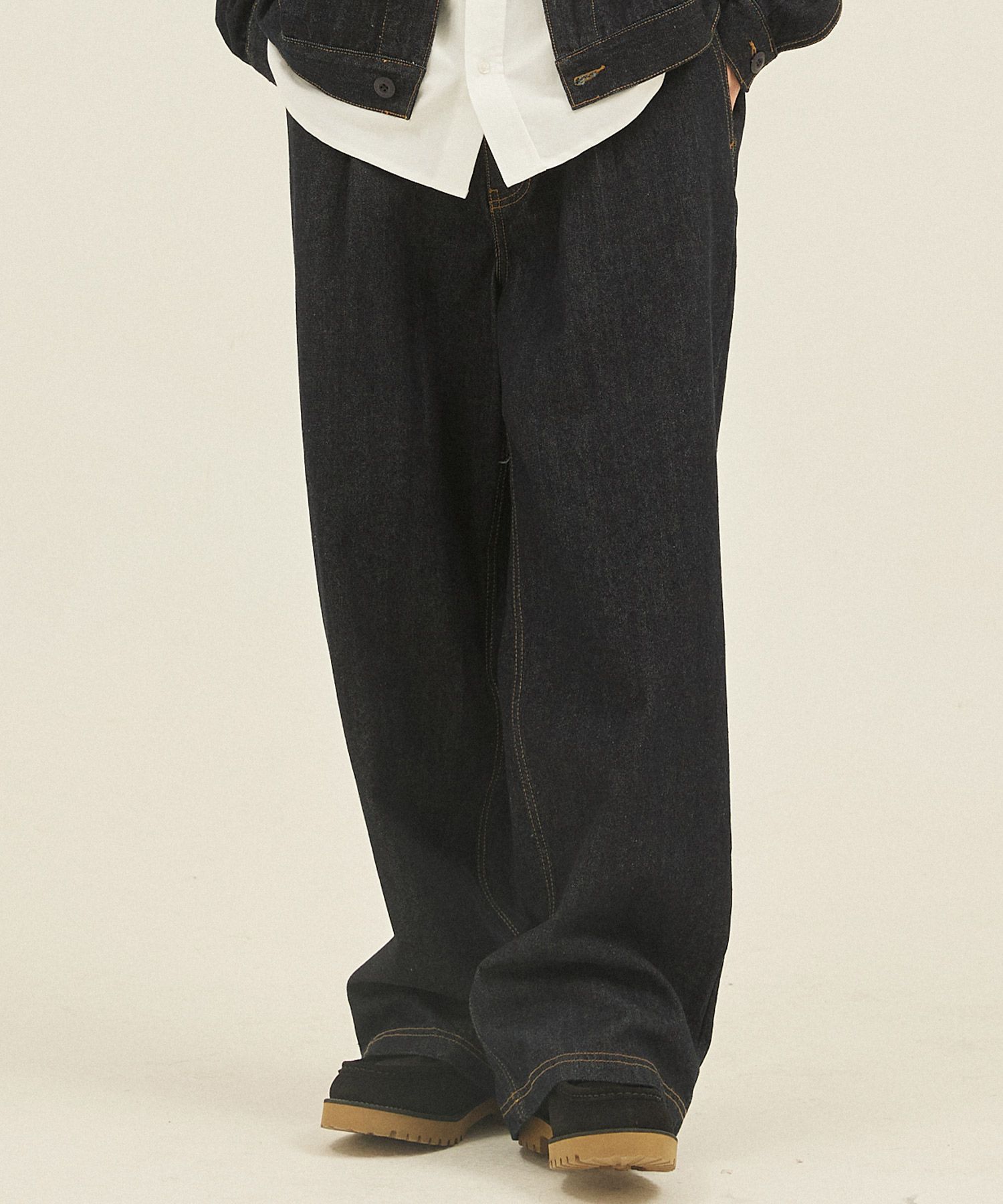パンツ TUCK WIDE DENIM PANTS BLACK 2 TUCK WIDE DENIM PANTS(2 BLACK): GOAT ESSENCE: MENS｜CONZ