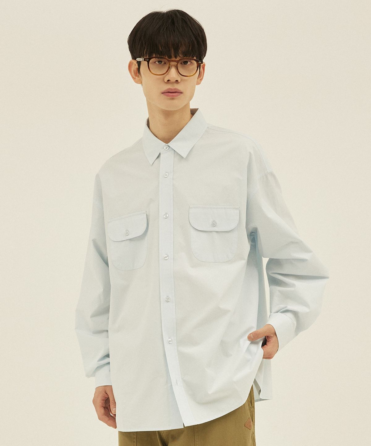 꼬모니노즈(COMONINOZ) POCKET DETAIL SHIRTS [2 COLOR]