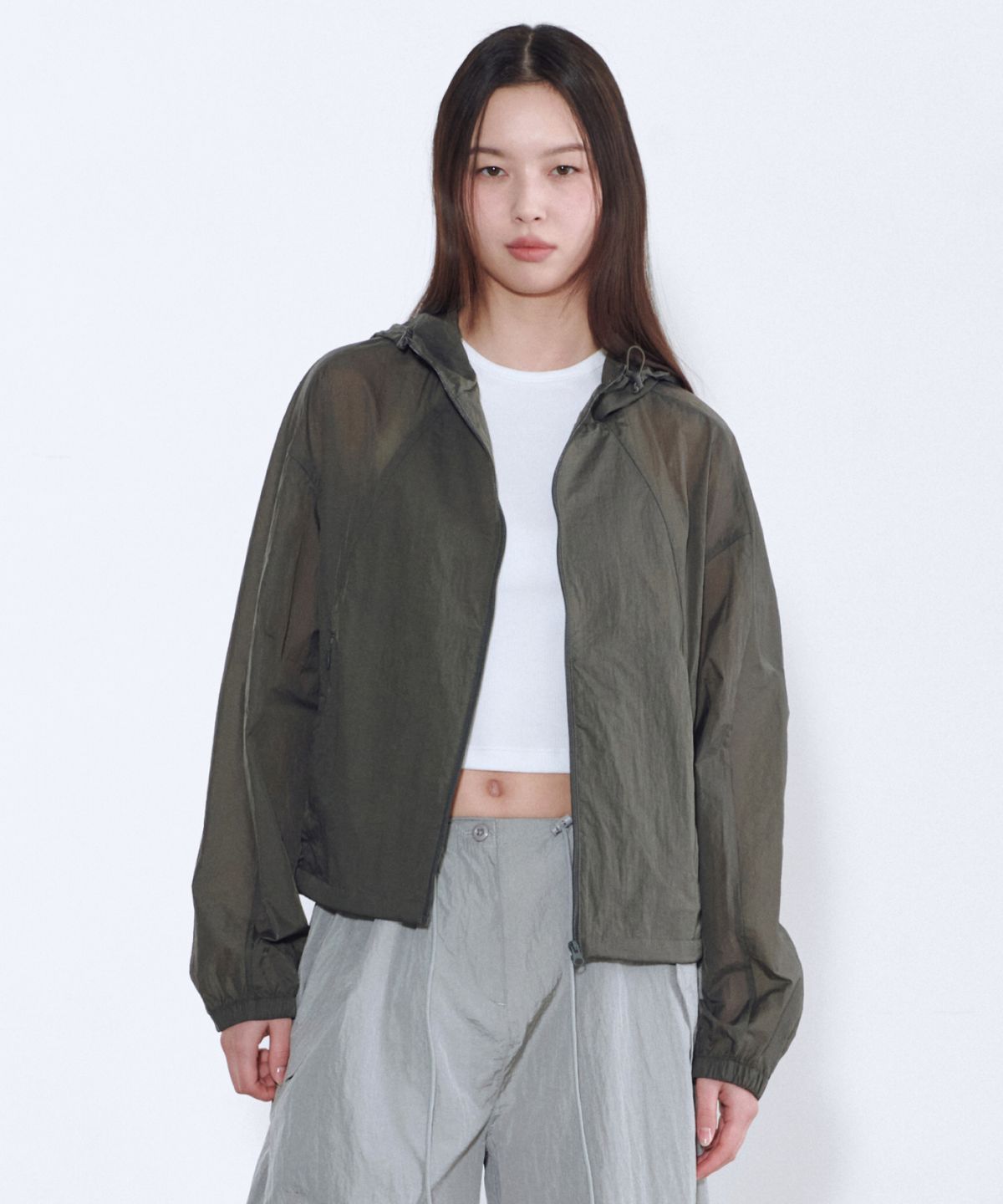 무신사 스탠다드 우먼(MUSINSA STANDARD WOMAN) 우먼즈 시어 후디드 윈드브레이커 재킷 [웜 그레이]