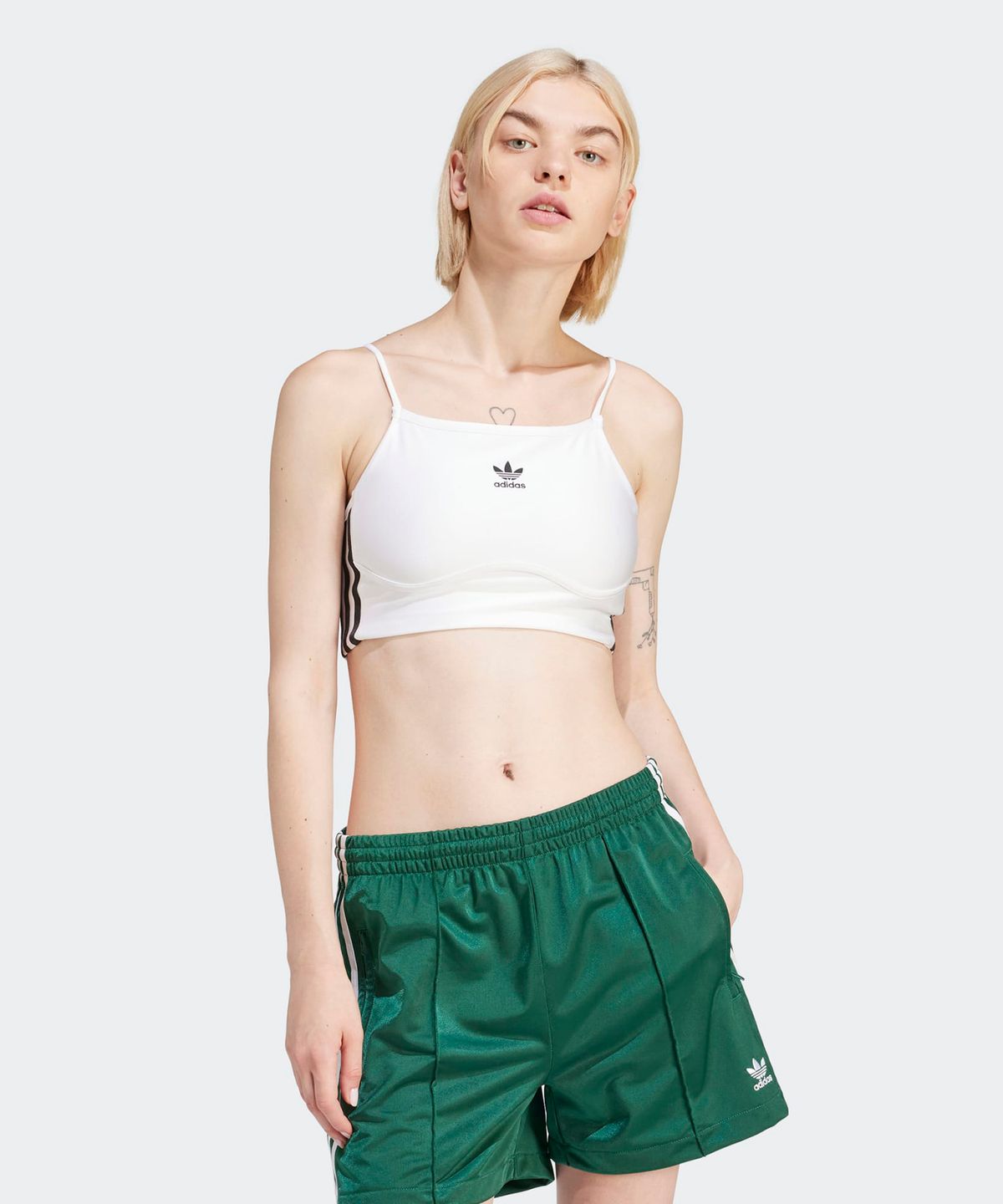 아디다스(ADIDAS) 3S 브라탑 - 화이트 / IN8365