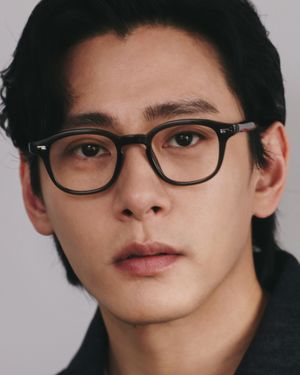 [유태오 착용] 서울컬렉션 안국 블랙