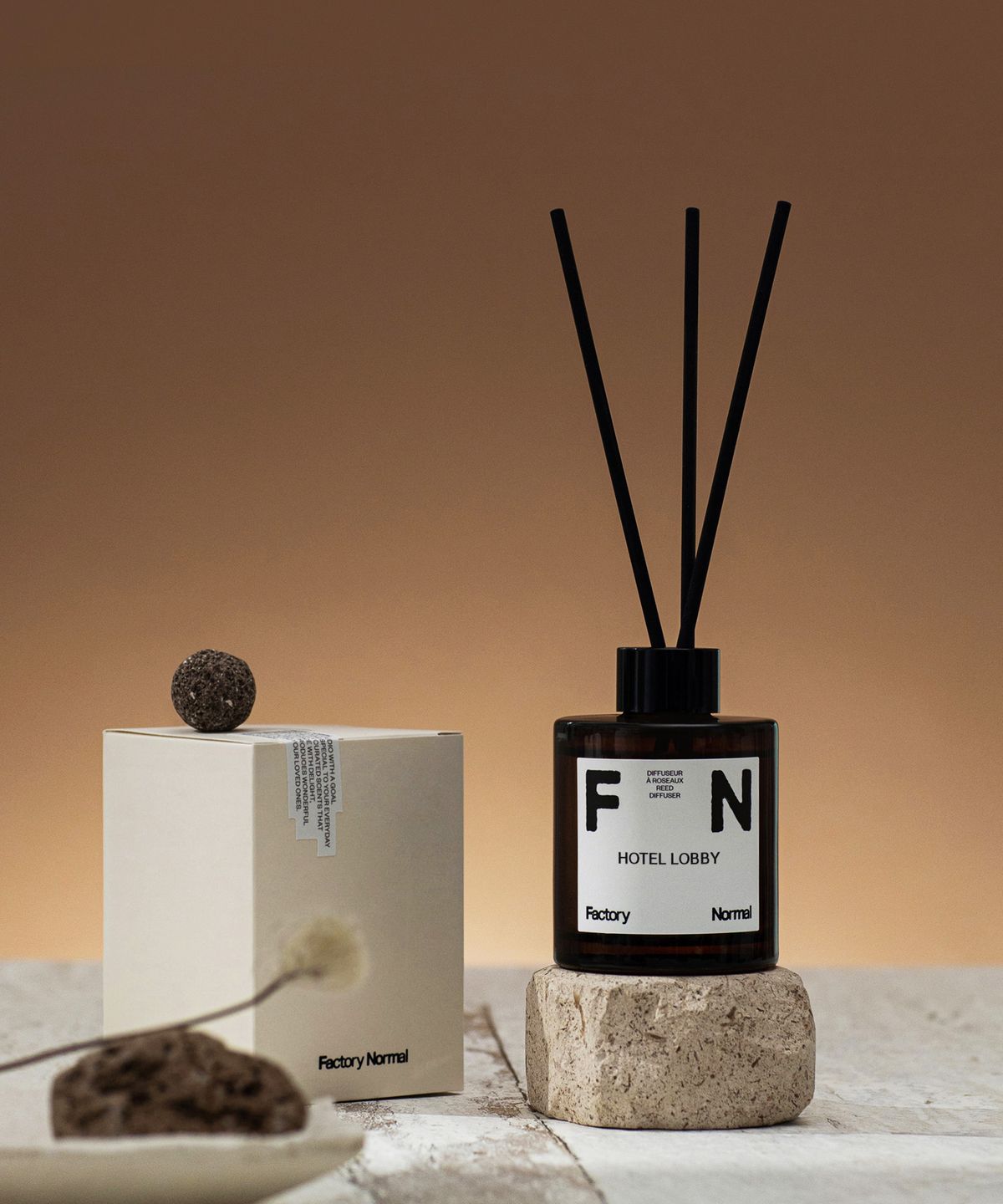 팩토리 노멀(FACTORY NORMAL) 갈색병 디퓨저 150ml
